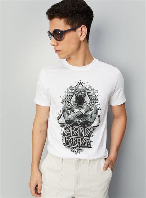 Buy Men Black Panther Printed Slim Fit T-shirt Online at just Rs. 499.0 ...