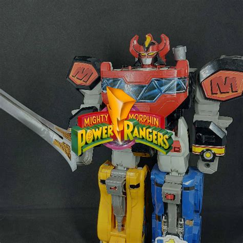 Deluxe latest megazord discount