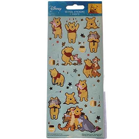 Winnie the Pooh Figurine - Pooh and Piglet 'Umbrella Together' - Thomas ...