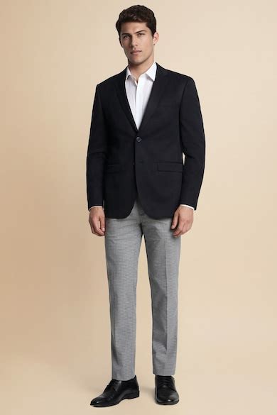 Buy Men Navy Solid Formal Blazer Online - 666296 | Peter England