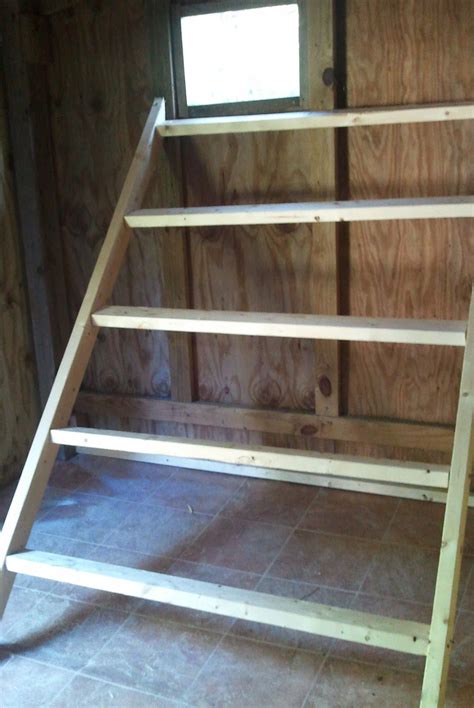 How To Build A Chicken Coop Roost - Chicken Coop