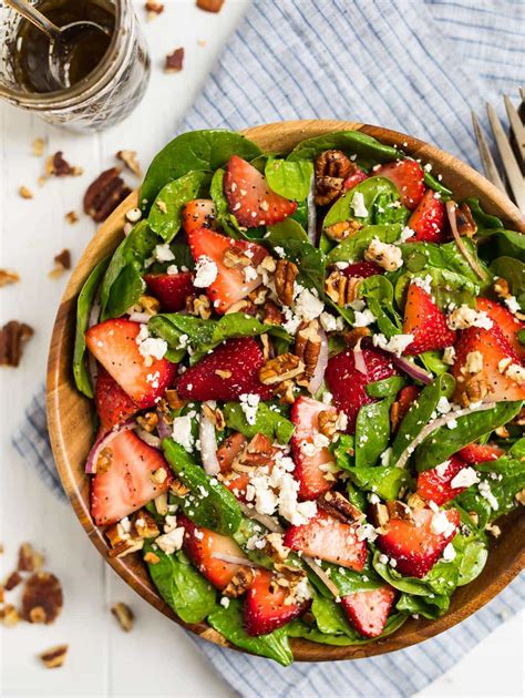 Best Strawberry Spinach Salad Recipe With Feta