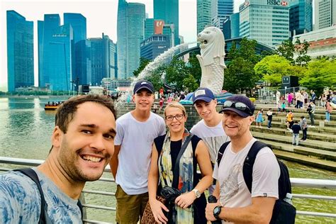 Singapore Private Tour Host 2023 - Viator