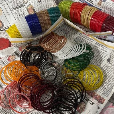 Color Bangles 的图像结果
