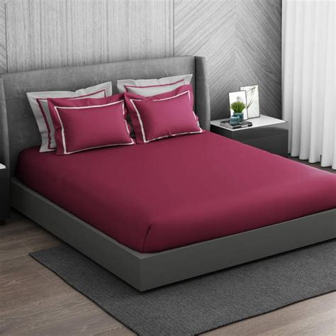 Buy SPACES Hygro Solid Cotton 300TC 5Pcs Super King Bedsheet Set from ...