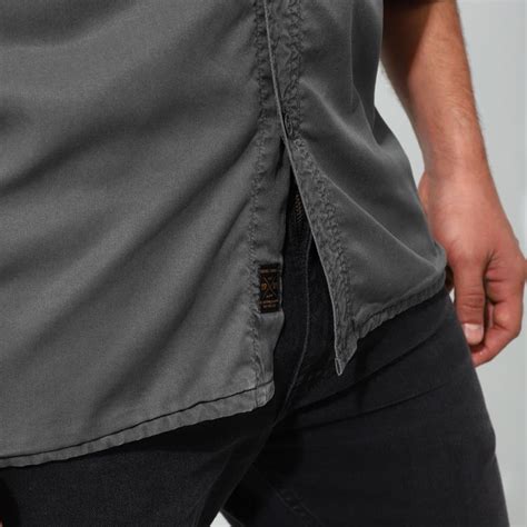 Shop Highlander Mesa Men's Shirt – Charcoal 3XL | Royal Enfield Store