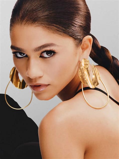 ZENDAYA - AERIAL VISTA HOOPS – AEQEA