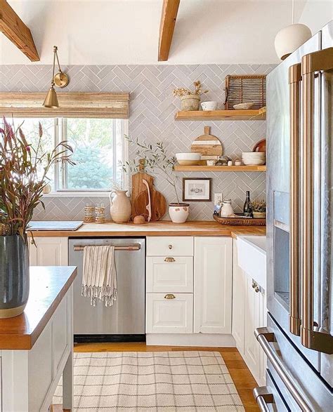 20 Beautiful Rustic Kitchen Decor Ideas & Pictures | Rugs Direct