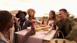 Social Goals Examples 的图像结果