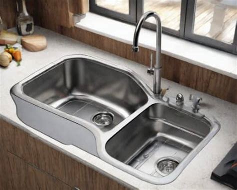Installing New Kitchen Sink 的图像结果