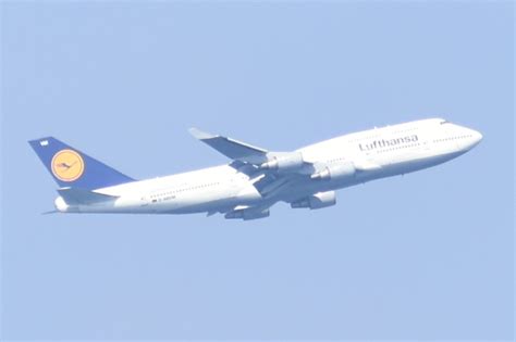 ルフトハンザドイツ航空 Boeing 747-400 D-ABVM 関西国際空港 航空フォト | by TYさん 撮影2016年03月20日