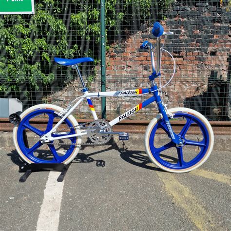 Marvel Vinyls: Vinyl Flooring & PVC Leather Cloth