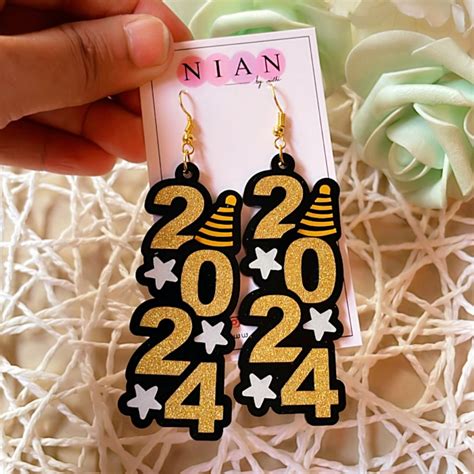 ⁠2024 Danglers – Nian by Nidhi