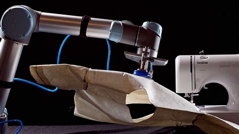 DIY Sewing Machine Robot 的图像结果
