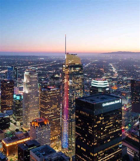 Wilshire Grand Center