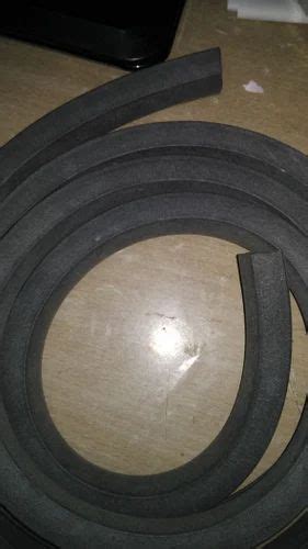 Sponge Rubber Beadings - Silicone Rubber Joint Manufacturer from Faridabad