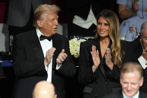 Trump attends Al Smith charity dinner with his wife, Melania, while ...