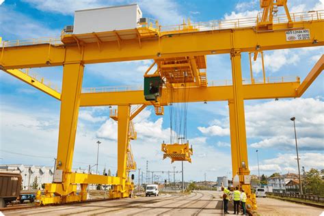 Operate Gantry or Overhead Crane (RIIHAN305D) | Course