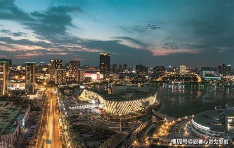 中国十大城市排名；这十大城市，面积可与国匹敌！_腾讯新闻