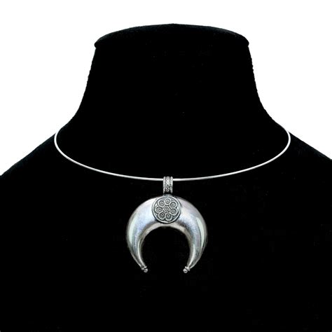 Pure Silver Tribal Crescent Moon Pendant – Joharcart