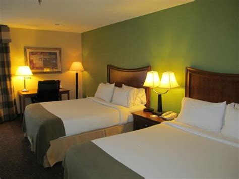 QUALITY INN (Warrensburg) - Hotel Reviews, Photos, Rate Comparison ...