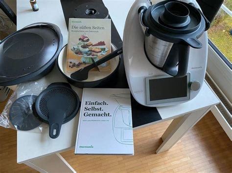 Vorwerk Thermomix TM5 avec Varoma panier de garage spatule livre de ...