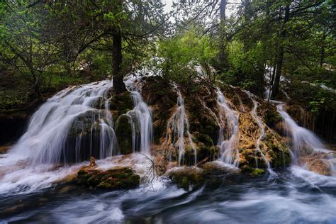 流水阶梯图片素材 流水阶梯设计素材 流水阶梯摄影作品 流水阶梯源文件下载 流水阶梯图片素材下载 流水阶梯背景素材 流水阶梯模板下载 - 搜索中心