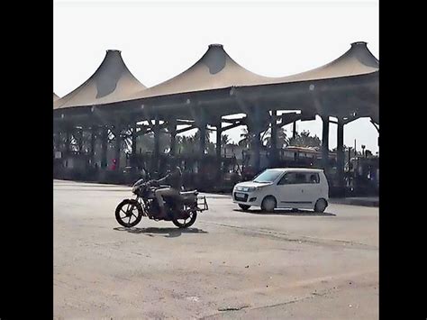 Toll tax mandatory for all local vehicles on eighty-four toll roads ...