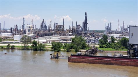 VALERO ST. CHARLES REFINERY - 14902 River Rd, Destrehan LA - Hours ...