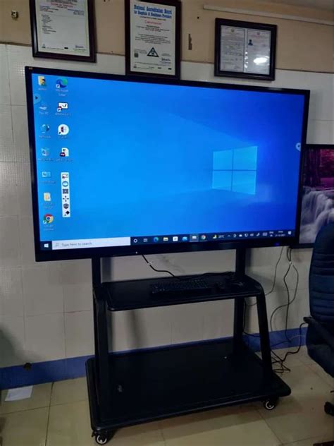 Rezultat imagine pentru ViewSonic Interactive Board