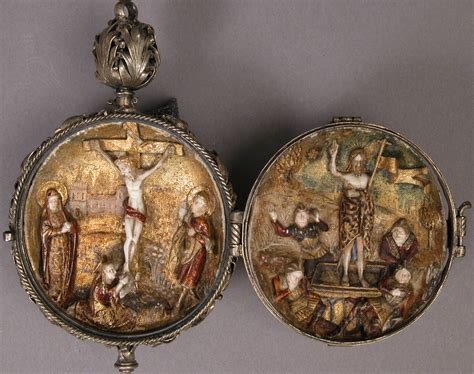 Rosary Bead with the Crucifixion and Resurrection | Spanish | The ...