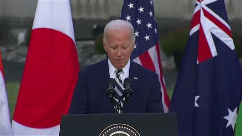 Watch: Joe Biden forgets to introduce PM Modi on stage, asks 'Who's ...