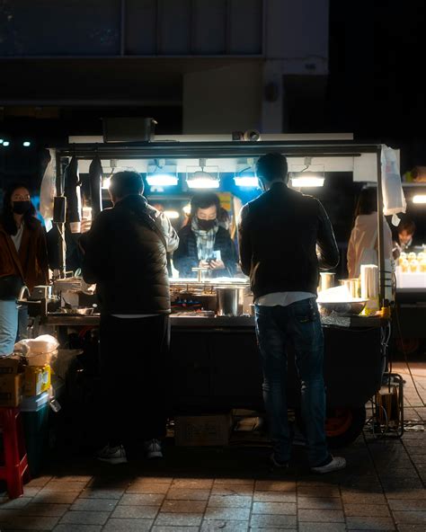 Which is healthier Japanese or Korean food?