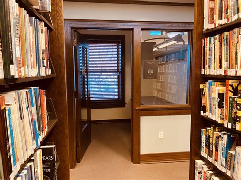 Meeting & Study Rooms – Kendall Young Library
