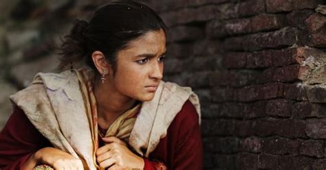 Alia Bhatt to play Kashmiri spy in Meghna Gulzar’s ‘Raazi’