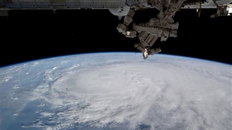 Astonishing! Cyclone Biparjoy photos taken from space: Astronaut shares ...
