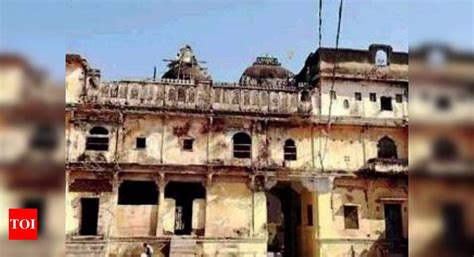 Queen Hada Rani’s palace lies in neglect as govt looks the other way ...