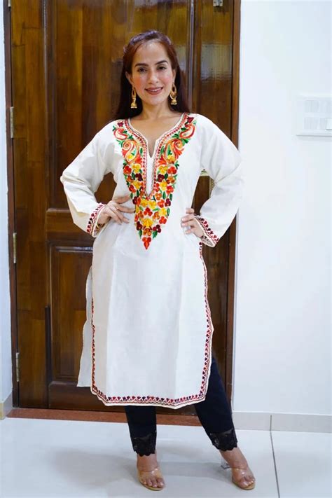 Floral Design Aari Embroidered Ruby Cotton Kurti – Kashmir origin