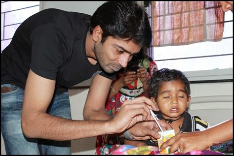 Allari Naresh at MNJ Cancer Hospital photos