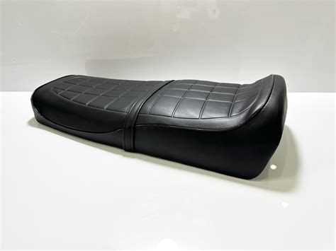 https://motorbikeseat.com/thumbs/1600x1200x2/upload/product/z63014479969746777f369064e77d3bf7babf07a30cc07-6990.jpg