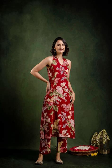 Maroon Printed Modal Embroidered Co-Ord Set – SHRIEES FASSHIONS