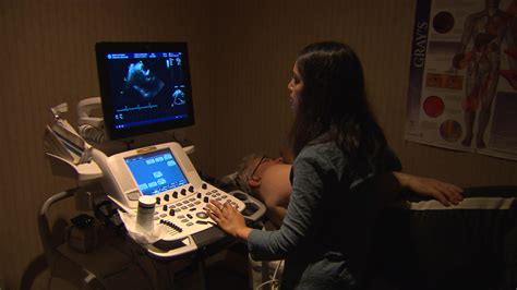 New mini ultrasound machine could slash emergency room wait times in ...
