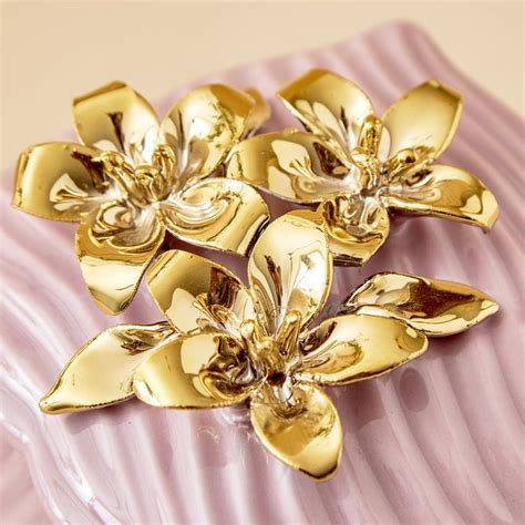 Buy Moksha Kalki Ceramic Floral Trinket Box from Home Centre at just ...