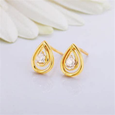 Elegant Lab Grown Diamond Drop Earrings for Your Daughter’s Milestone ...