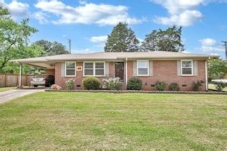 Single Family Homes for Sale in Huntsville, AL - Homes.com