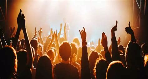 Participate In The Acoustic Bands Hunt | WhatsHot Bangalore