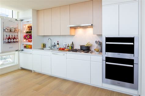 Metropolis Los Angeles