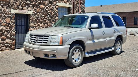 2006 Cadillac Escalade AWD | Vintage Cruisers