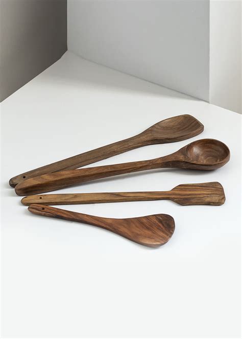 Get Set of 4 Kitchen Non-stick spatula in Sheesham Wood at ₹ 295 | LBB Shop