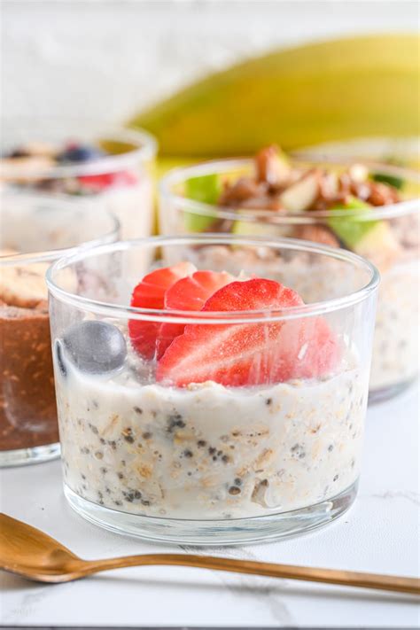 Healthy Overnight Oats Recipe {9 Flavors}